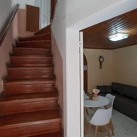 Vero Cozy Old House * Corfu (city)